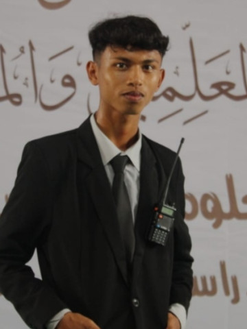 Al - Ustadz Arif Hidayat